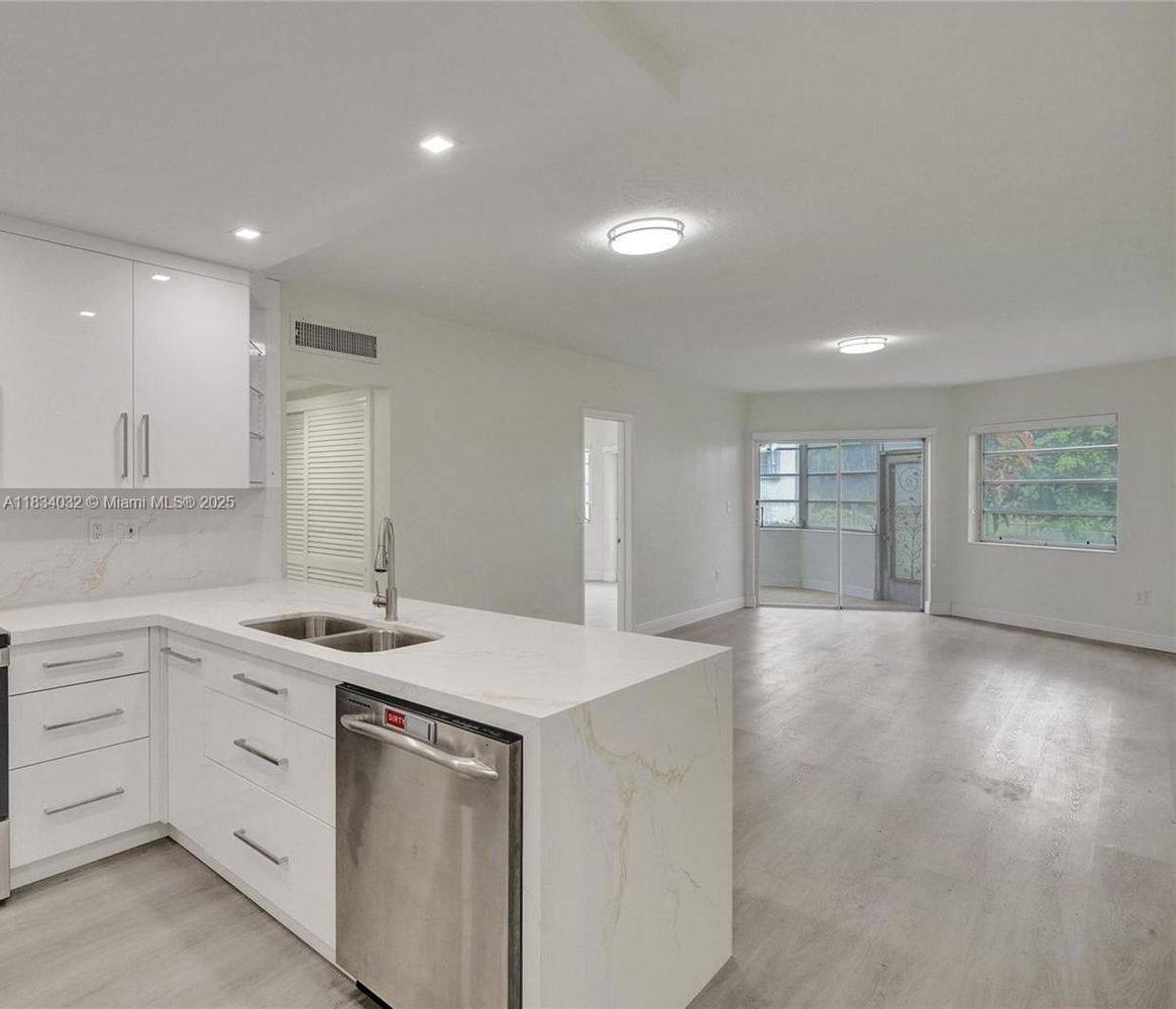 Condo for rent at 18720 NE 18th Ave #116, Miami, FL 33179