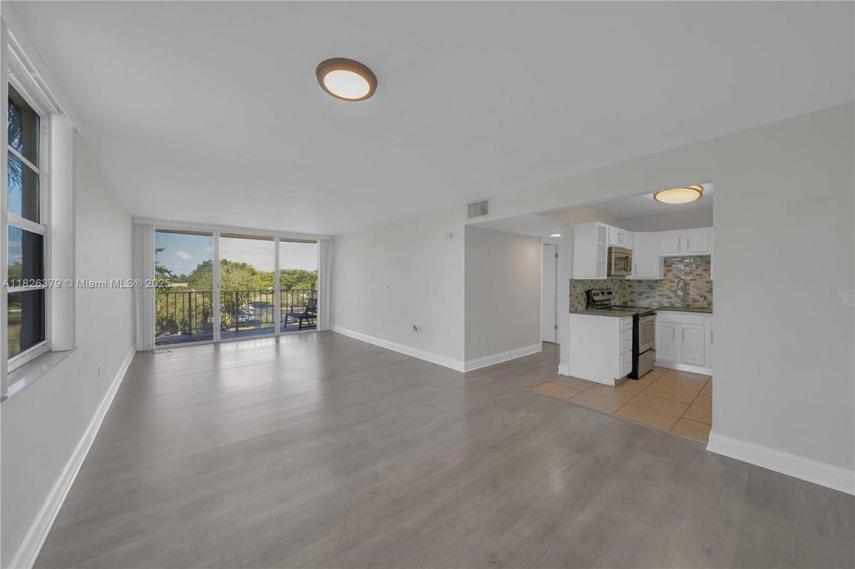 Condo for rent at 13120 SW 92nd Ave #B401, Miami, FL 33176