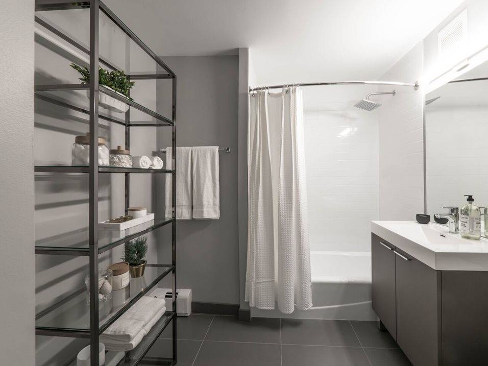 Apartment for rent at 420 W Belmont Ave, Chicago, IL 60657