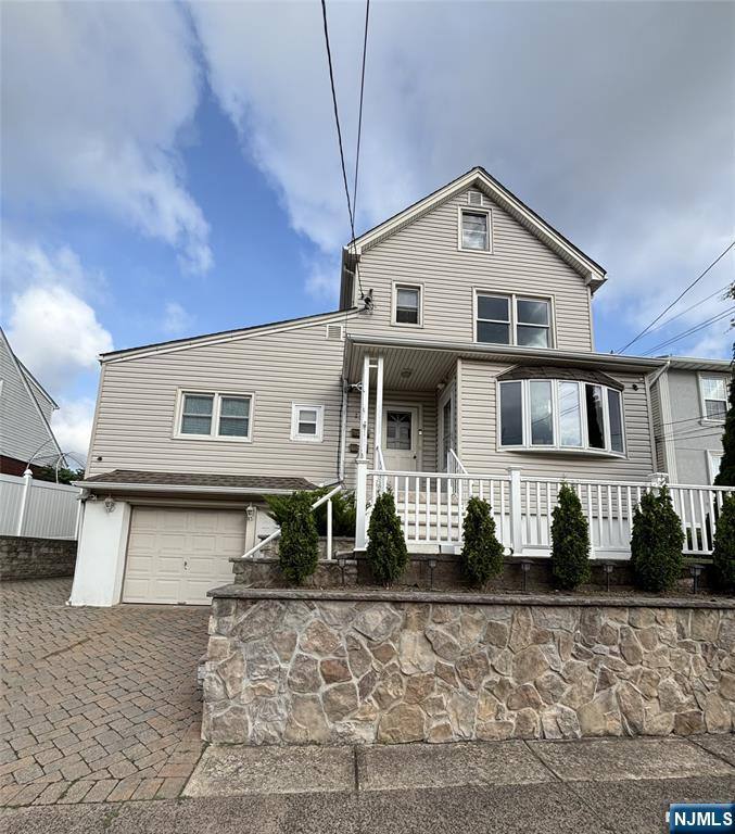 Apartment for rent at 129 Burns Ave #2-2, Bergenfield, NJ 07621