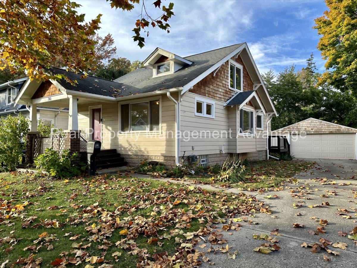 House for rent at 310 W Hazelhurst St, Ferndale, MI 48220