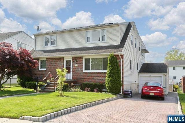 Apartment for rent at 134 Kingston Ave #2-2, Elmwood Park, NJ 07407
