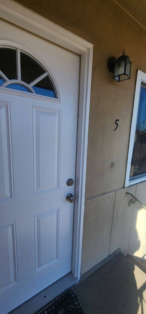 Apartment for rent at 10612-10620 Western Ave, Downey, CA 90241