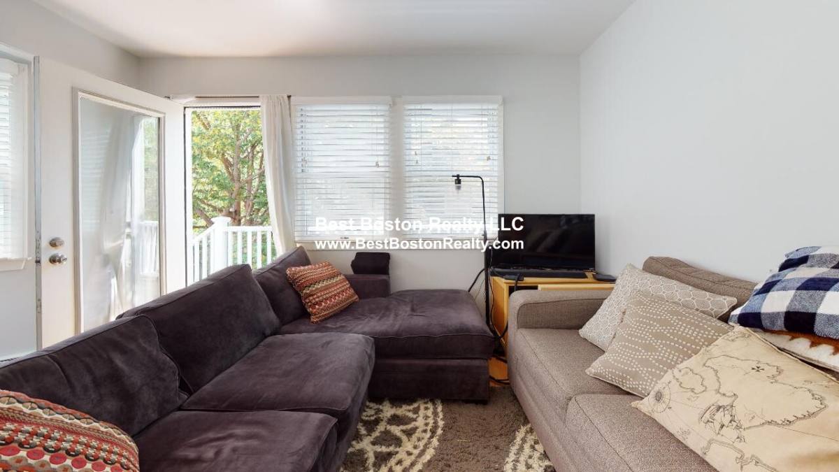Townhouse for rent at 16 Fairmont Ave, Cambridge, MA 02139