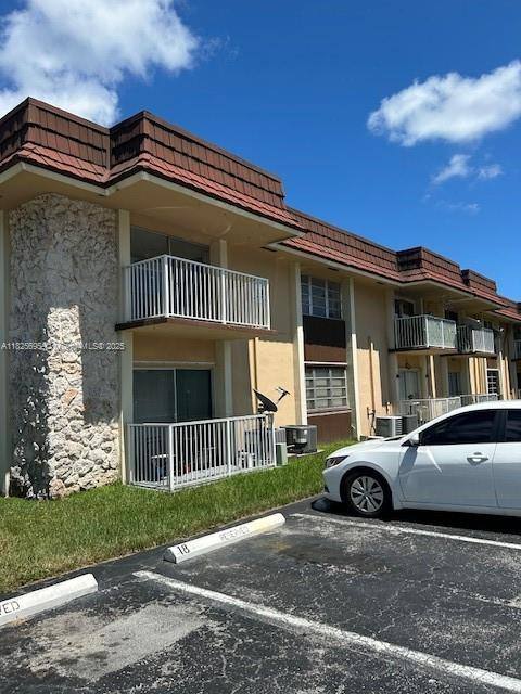 Apartment for rent at 5275 SW 77th Court #212H, Miami, FL 33155