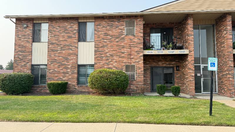 Condo for rent at 15125 Seagull Dr, Rochester, MI 48307