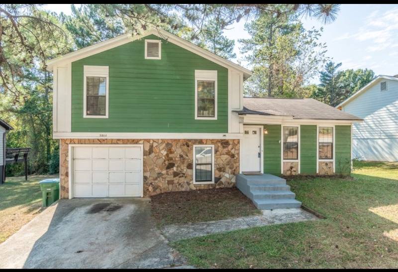 House for rent at 5500 Singleton Rd, Norcross, GA 30093