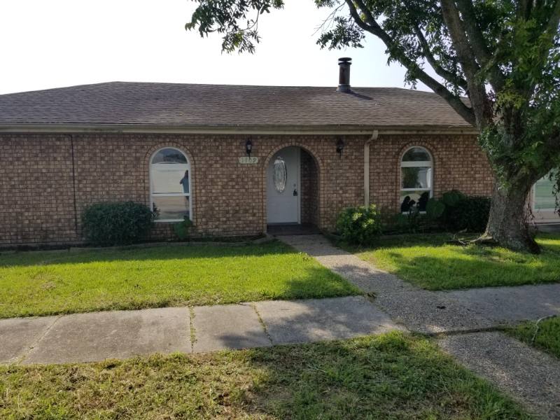 House for rent at 3409 Gallo Dr, Chalmette, LA 70043