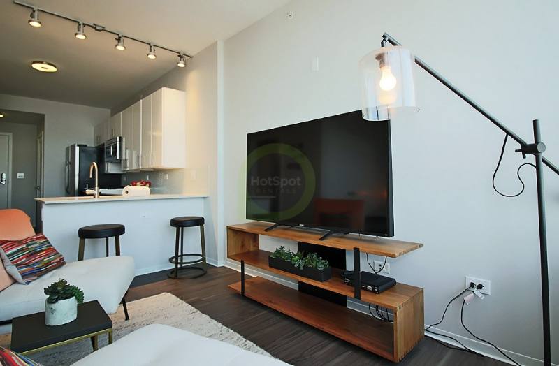 Apartment for rent at 797 W Adams, Chicago, IL 60607