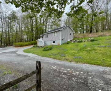 House for rent at 173 Christian Rd #COTTAGE, Middlebury, CT 06762
