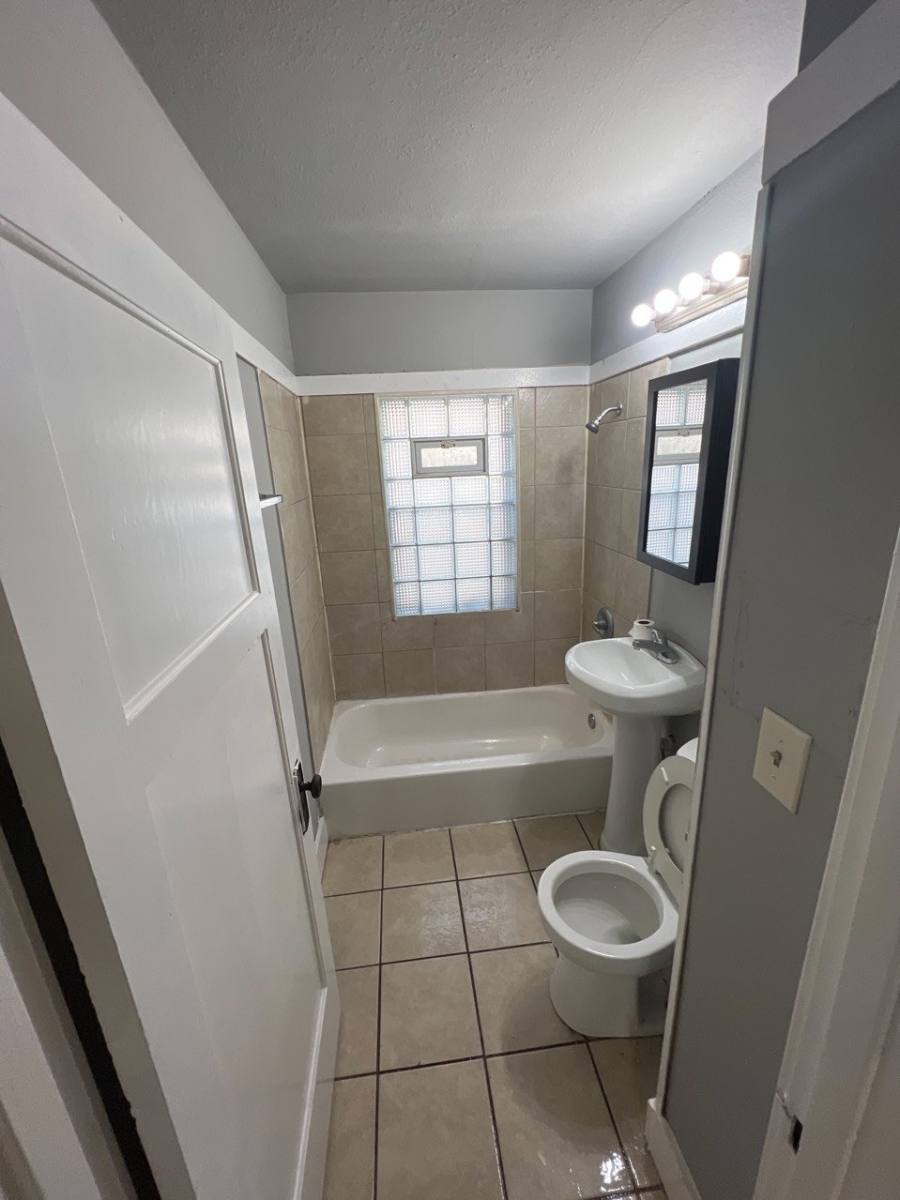 Townhouse for rent at 3843 N 24th Place, Milwaukee, WI 53206