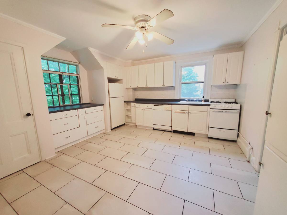 House for rent at 67 4th St, Stamford, CT 06905