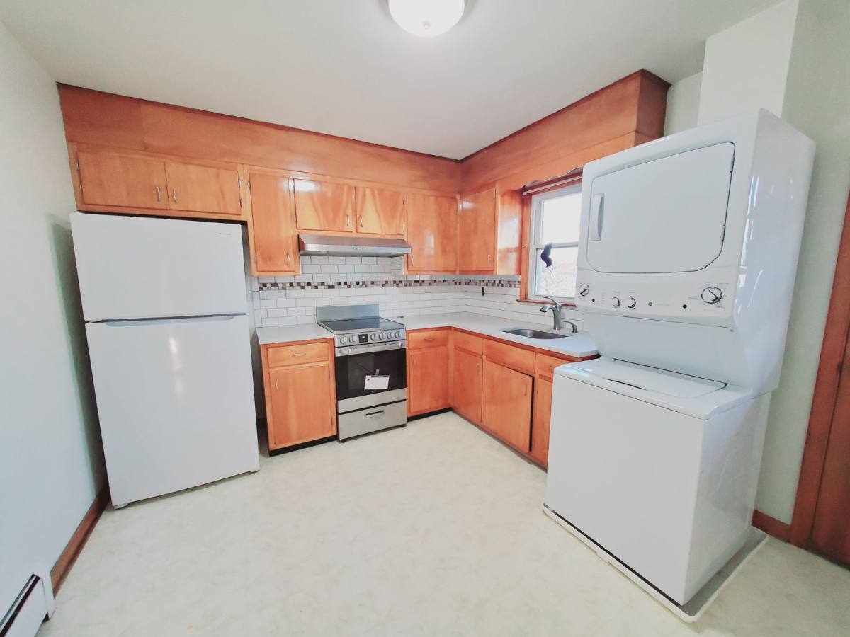 House for rent at 51 Caldwell Ave #2, Stamford, CT 06902