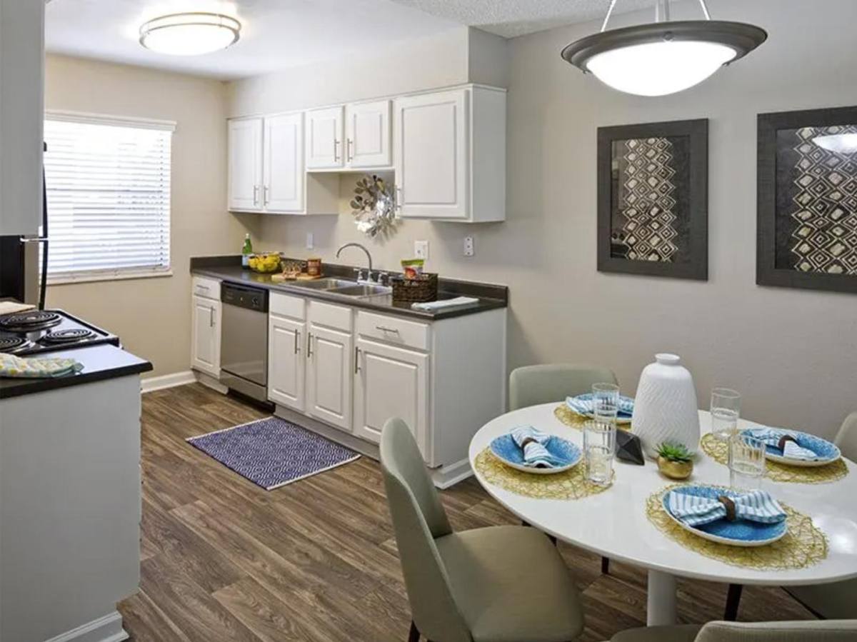 Apartment for rent at Acacia Gardens, 8401 Spain Rd NE, Albuquerque, NM 87111