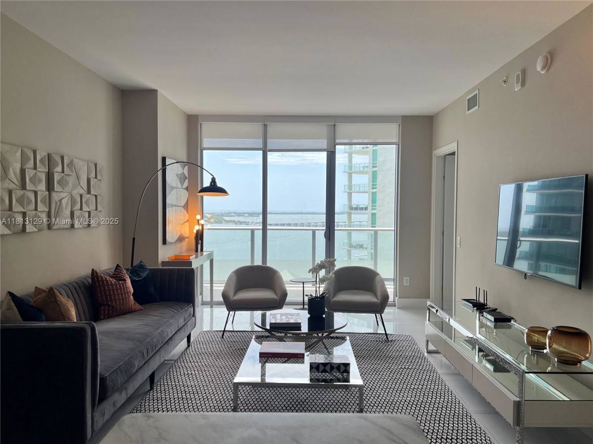 Condo for rent at 1300 Brickell Bay Dr #2307, Miami, FL 33131