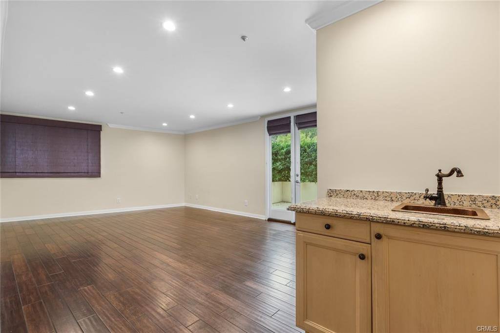 House for rent at 11099 Ophir Dr #105, Los Angeles, CA 90024