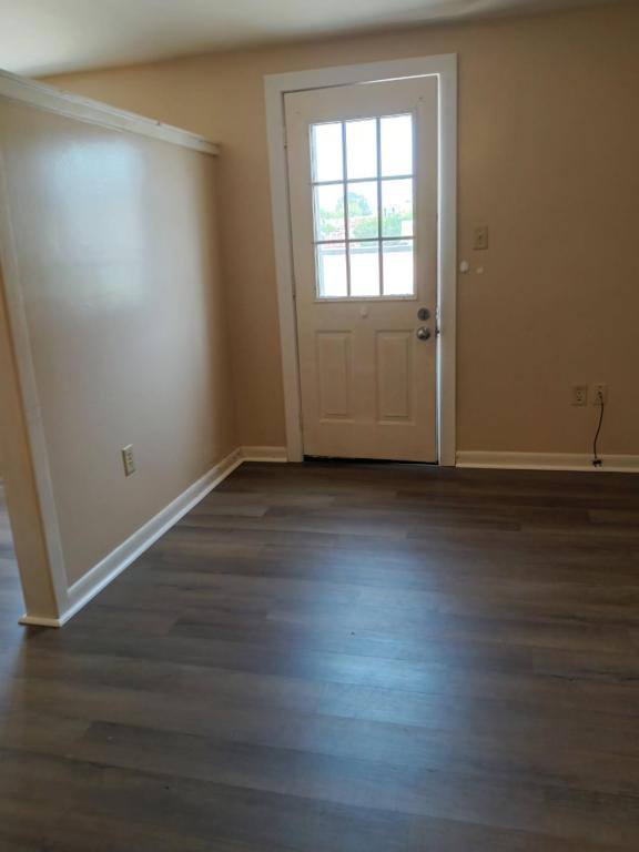 Apartment for rent at 130 S Railroad St E, Hanover, PA 17331