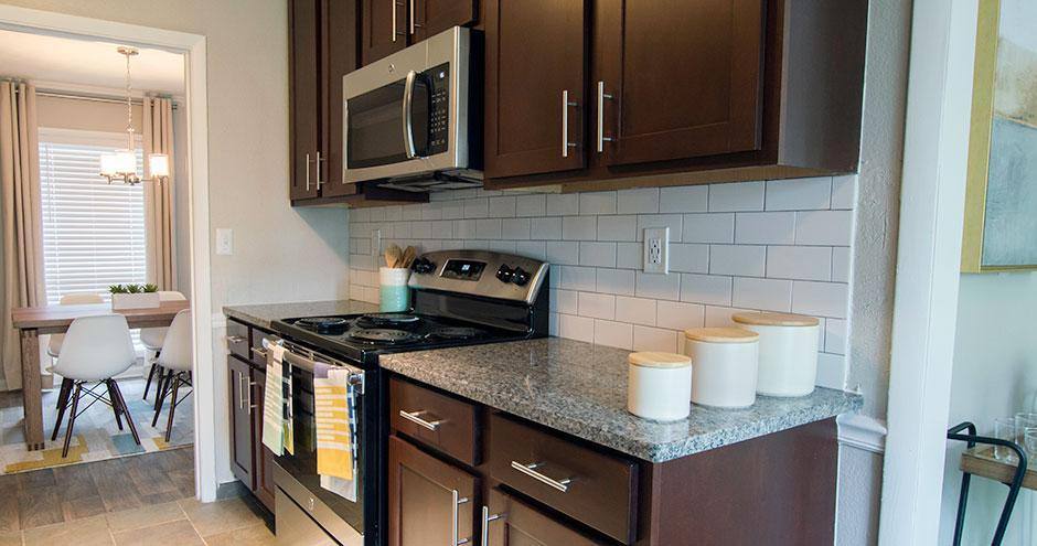 Apartment for rent at 2075 Powers Ferry Rd SE, Marietta, GA 30067