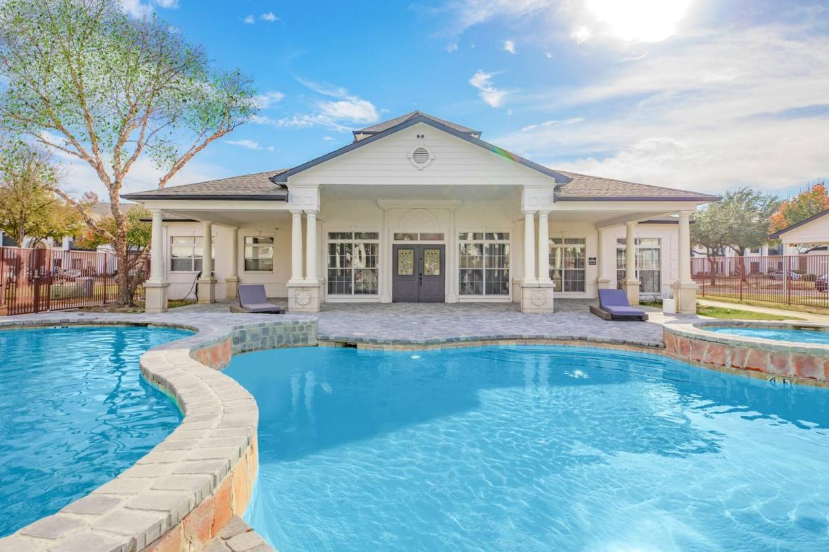 Apartment for rent at Westchester By Norstar, 620 W Westchester Parkway, Grand Prairie, TX 75052