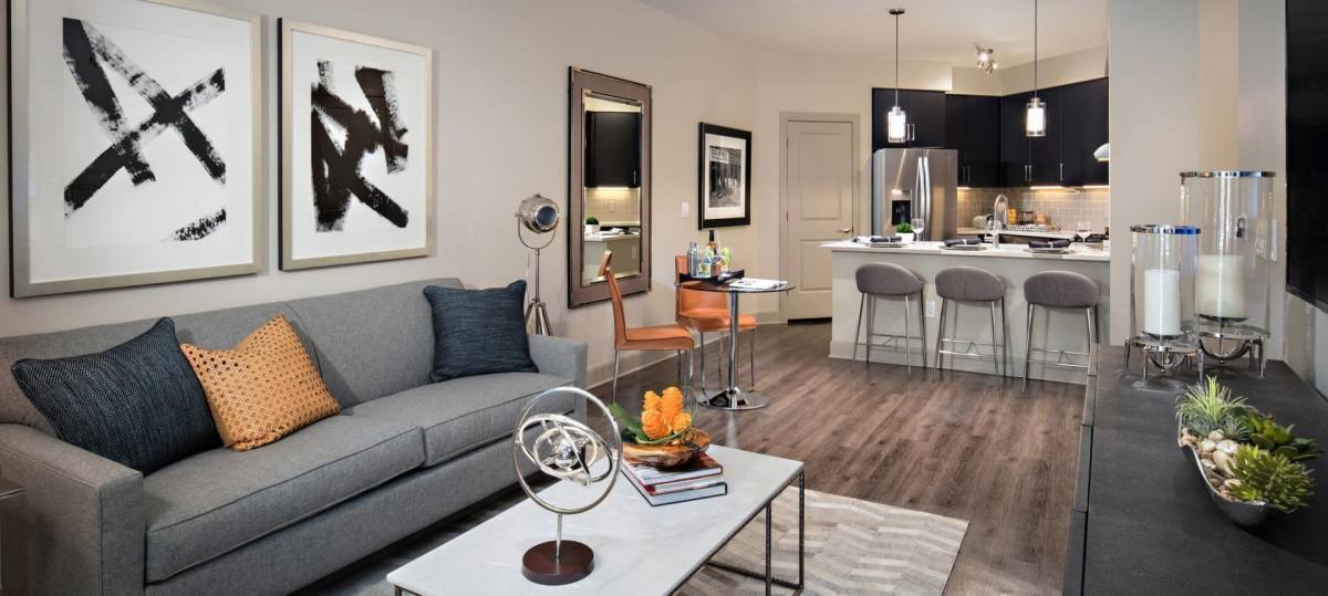 Apartment for rent at 15333 N Hayden Rd, Scottsdale, AZ 85260