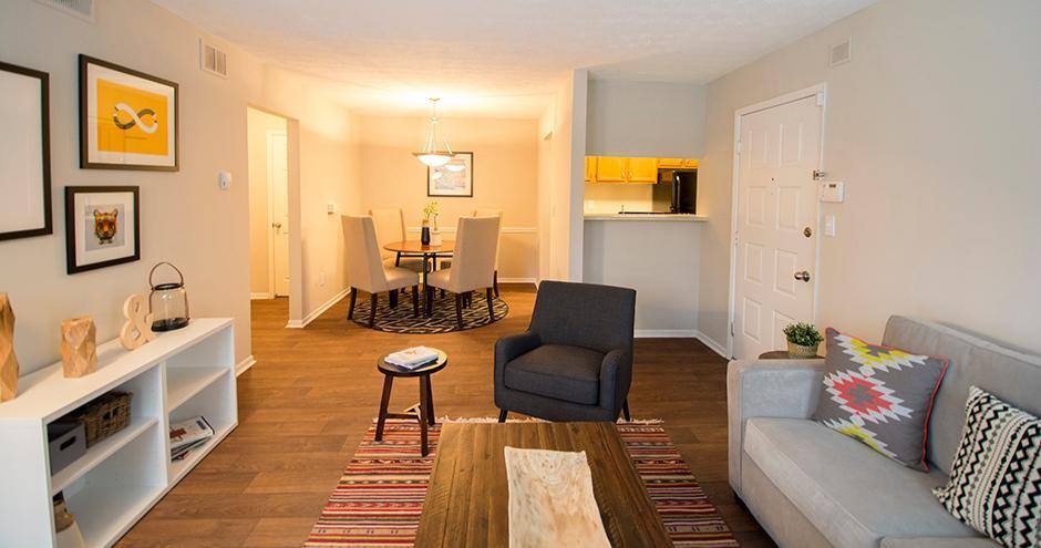 Apartment for rent at Wood Glen, 875 Franklin Gateway SE, Marietta, GA 30067