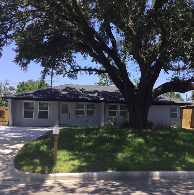 House for rent at 8913 Homewood Lane, Houston, TX 77078
