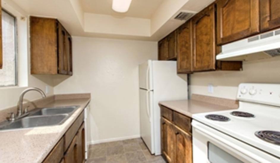 Apartment for rent at Points West Condominiums, 10227 N 32nd Lane, Phoenix, AZ 85051