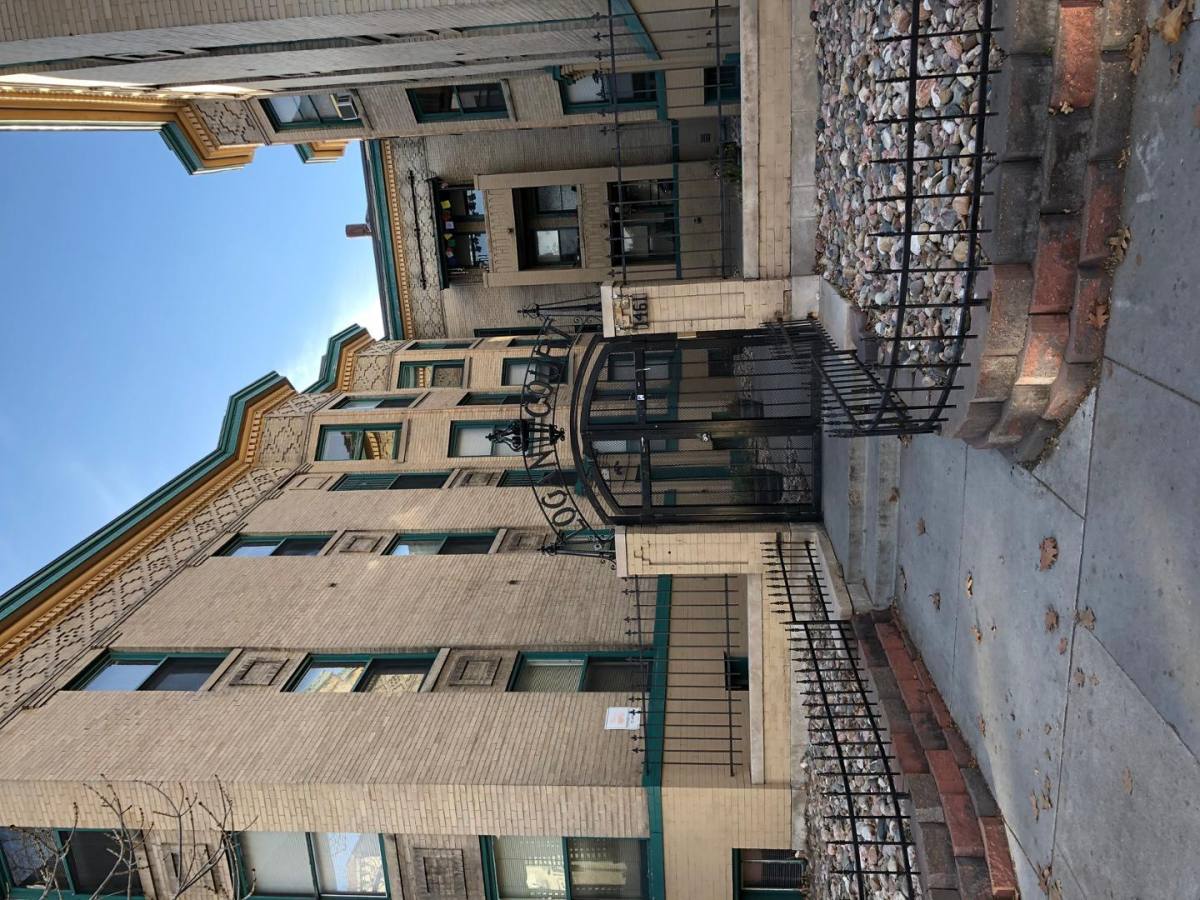 Apartment for rent at Logan Court, 1461 N Logan St, Denver, CO 80203