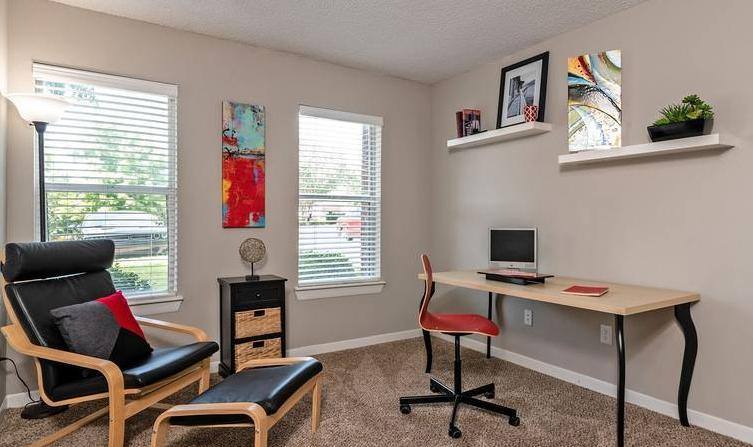Apartment for rent at Davis Commons, 8415 University Station Circle, Charlotte, NC 28269