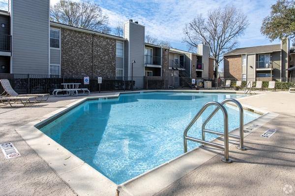 Apartment for rent at Oak Run Manor, 4100 Vista Rd, Pasadena, TX 77504