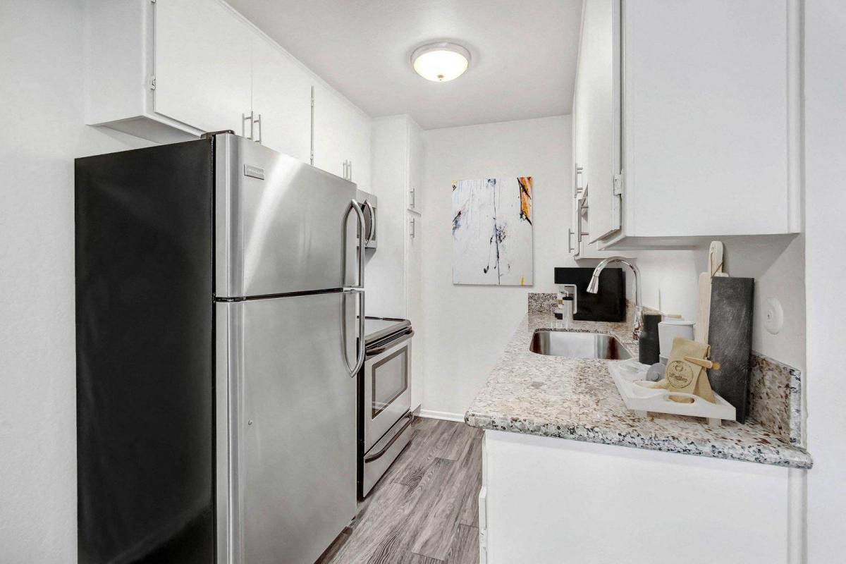 Apartment for rent at Gilmore, 14154 Gilmore, Van Nuys, CA 91401