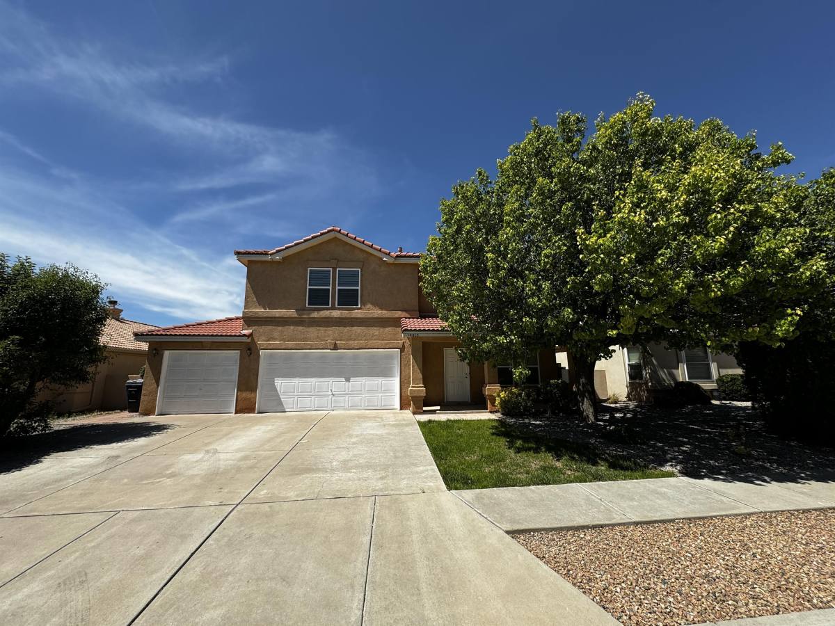 House for rent at 10815 Thunder Basin Rd SE, Albuquerque, NM 87123