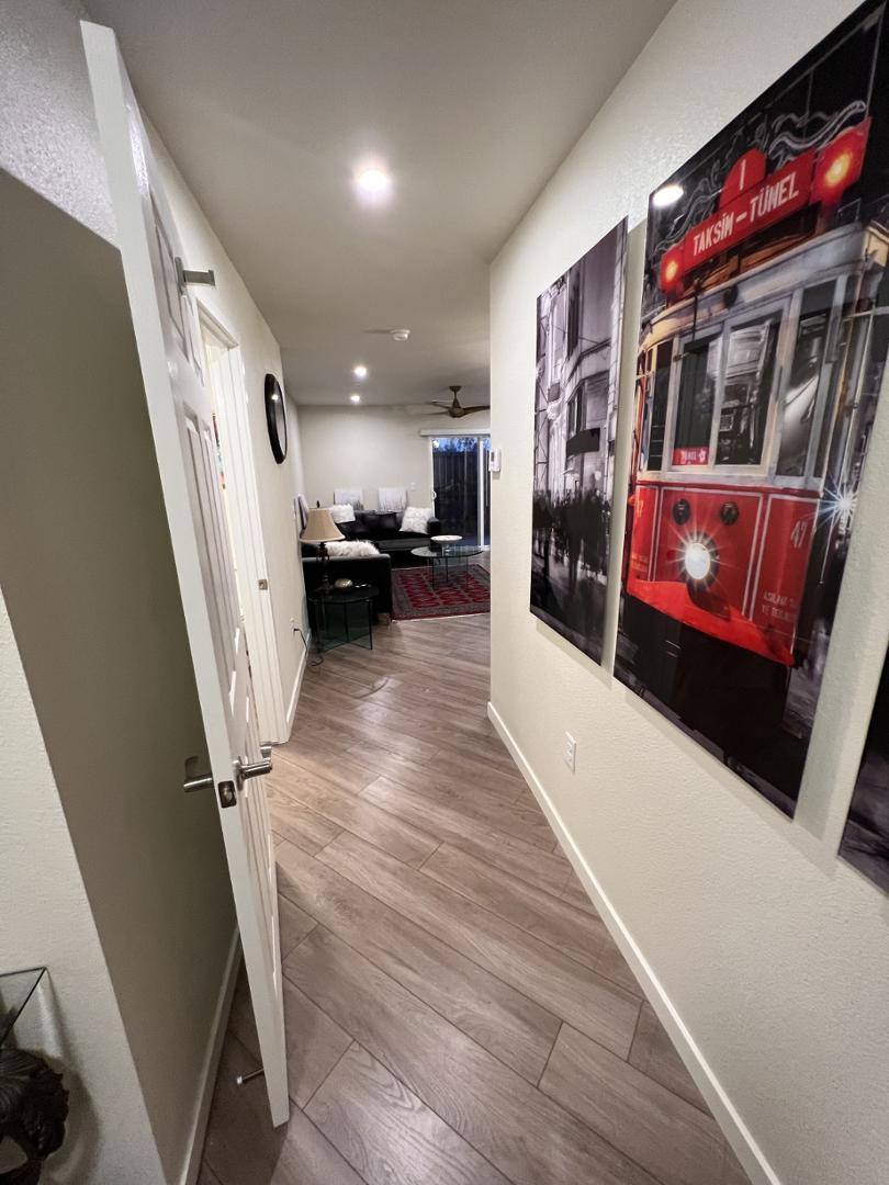 Townhouse for rent at 5860 W Santa Ana Ave #103, Fresno, CA 93722