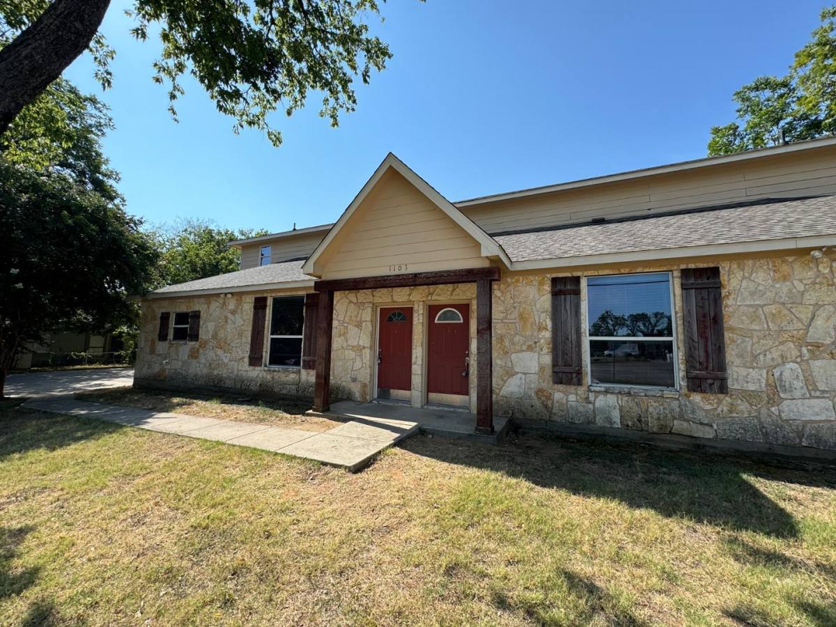 House for rent at Hillside, 1103 Neff St #2, Denton, TX 76201