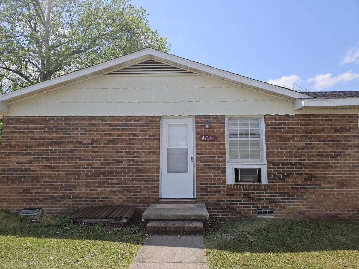 Apartment for rent at Southwood, 6427 Starbrook Dr #6429, Fayetteville, NC 28304