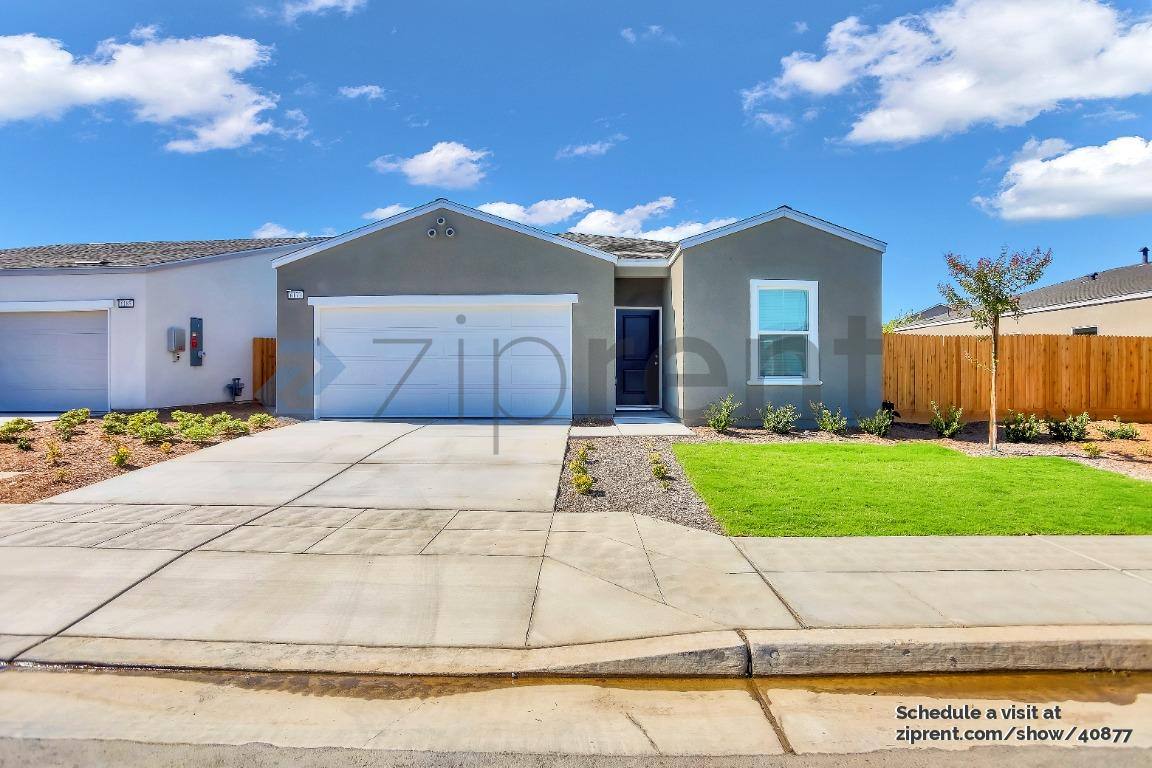 House for rent at 6173 E Robinson Ave, Fresno, CA 93727