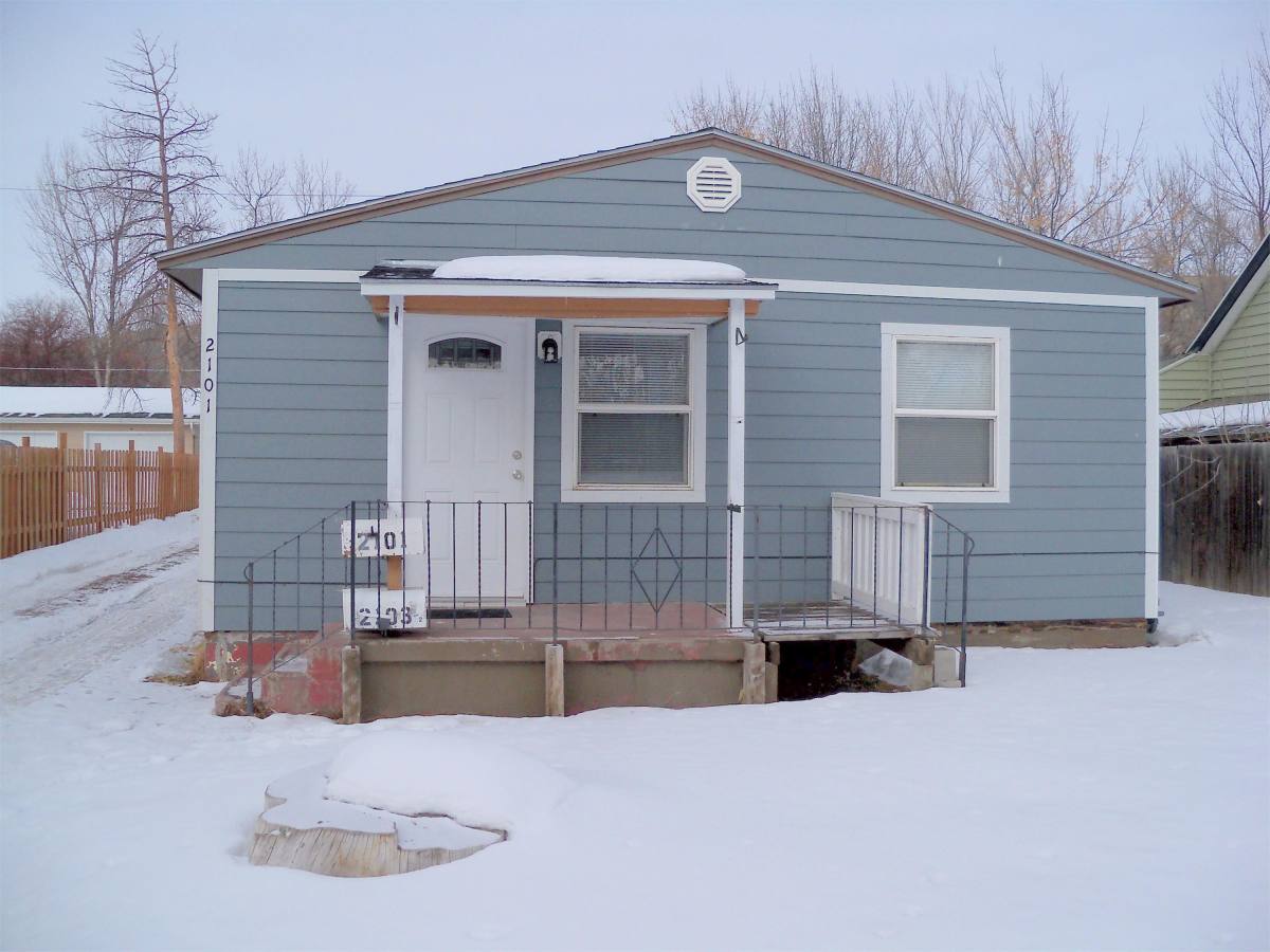 Apartment for rent at 2101 8th Ave N, Billings, MT 59101