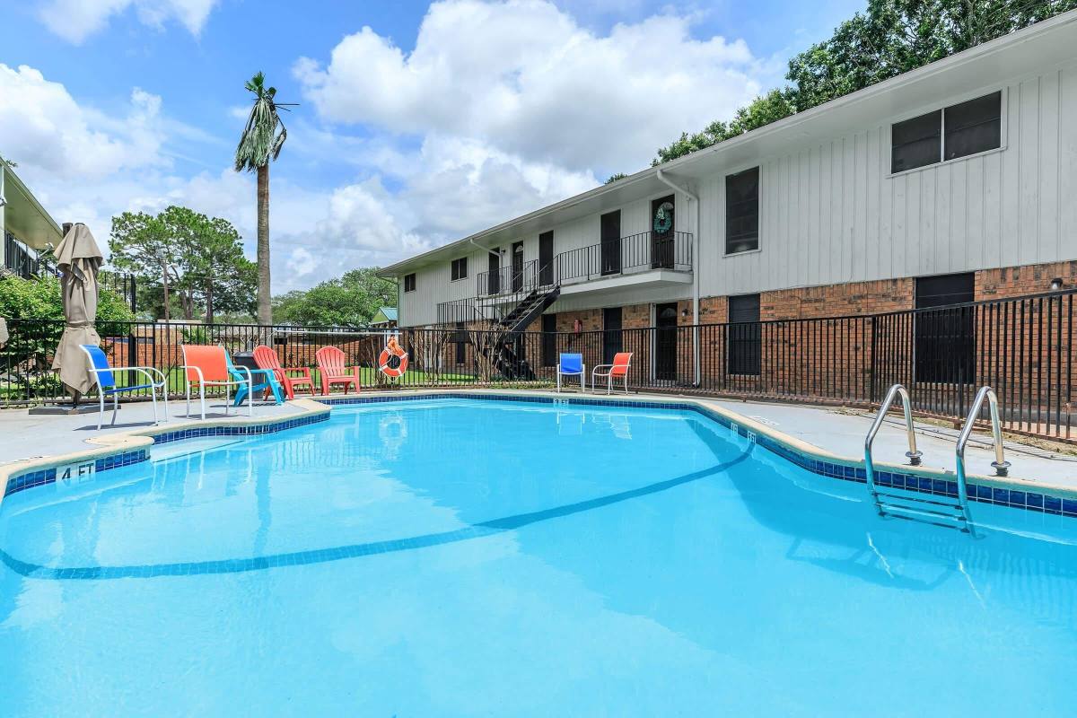 Apartment for rent at 2001 Ave F #82, El Campo, TX 77437