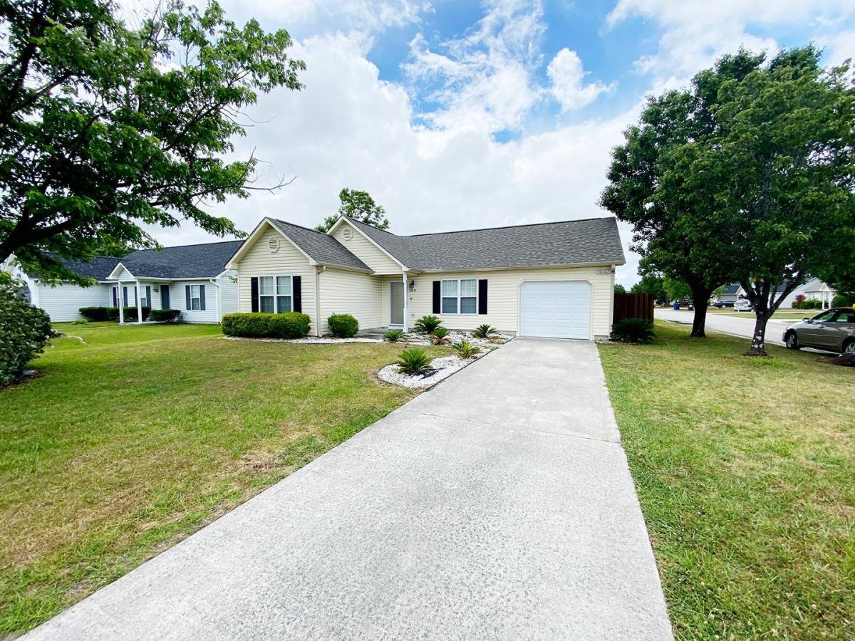 House for rent at Alamosa Place, 2431 White Rd, Wilmington, NC 28411