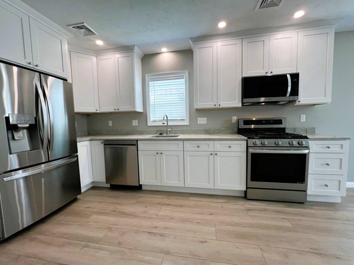 Townhouse for rent at 578 Elm St, Woonsocket, RI 02895