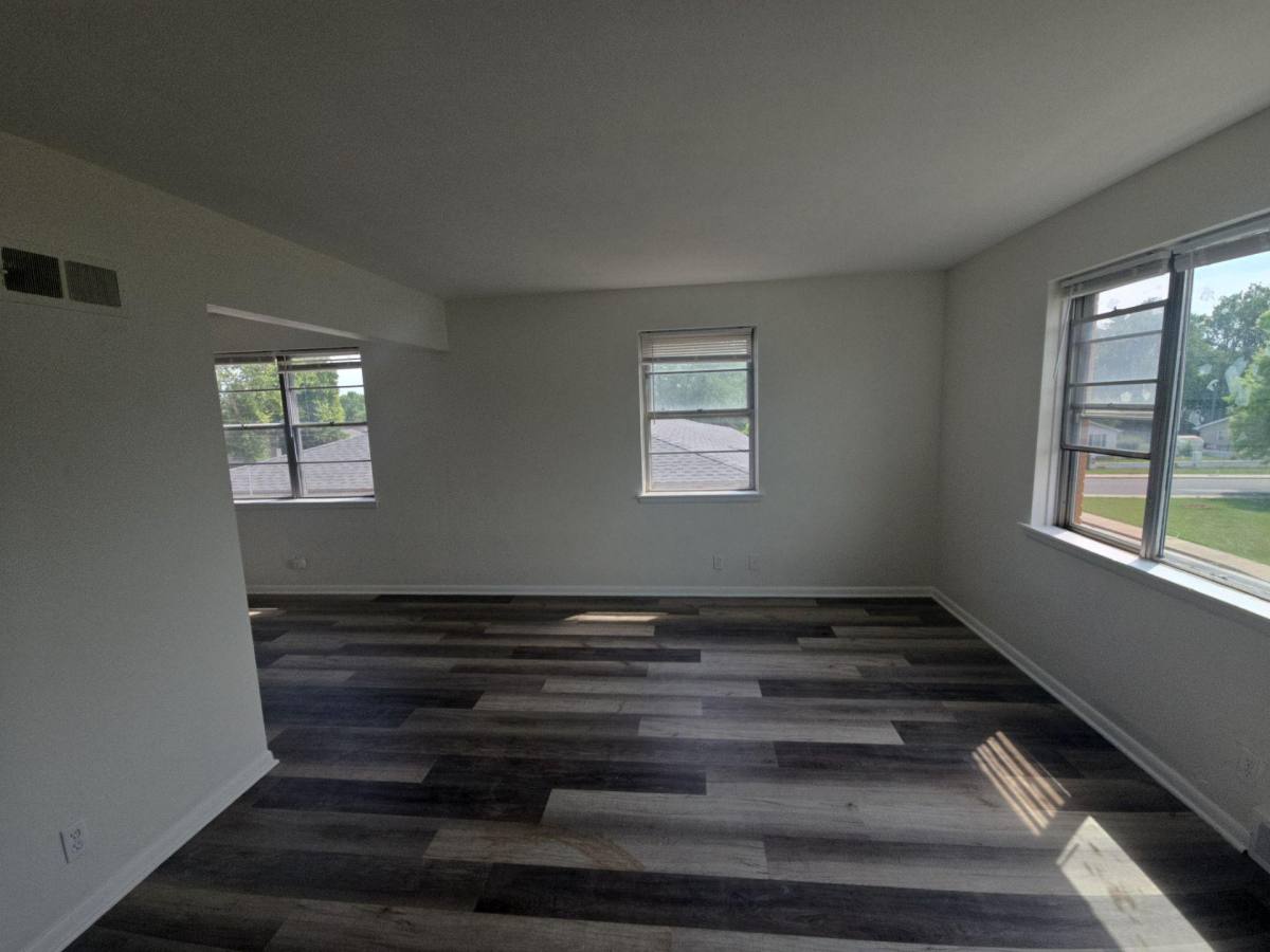 House for rent at 2908 N Rockwood Dr E, Peoria, IL 61604