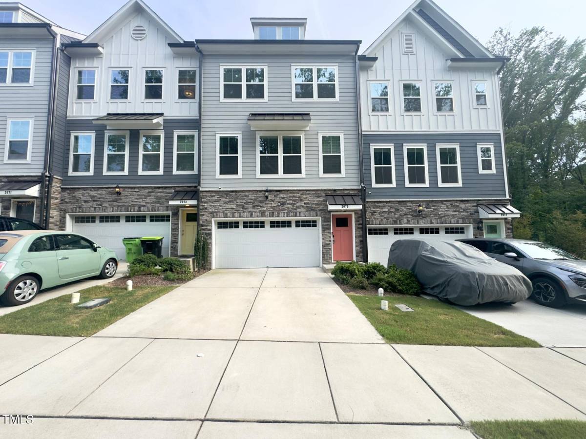 Townhouse for rent at 2075 Eva Pearl Dr, Apex, NC 27502