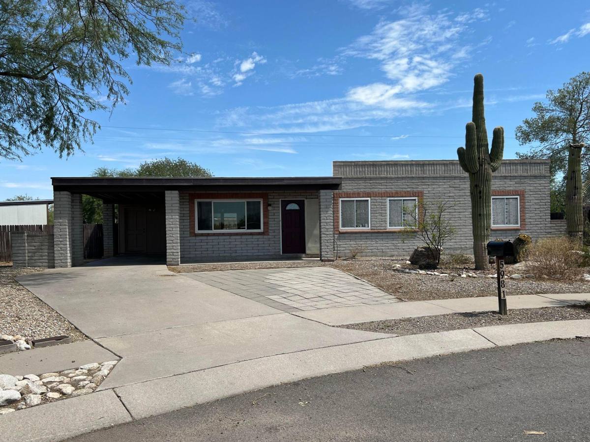 House for rent at Casas Adobes Park, 5981 N Sebba Place, Tucson, AZ 85741