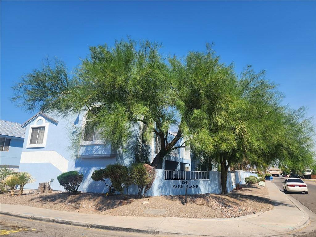 Townhouse for rent at 1344 Park Lane, Bullhead City, AZ 86442