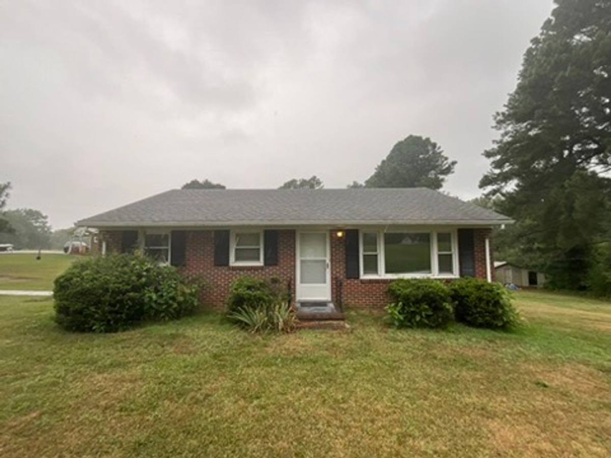 House for rent at 205 Gully Tavern Rd, Rice, VA 23966