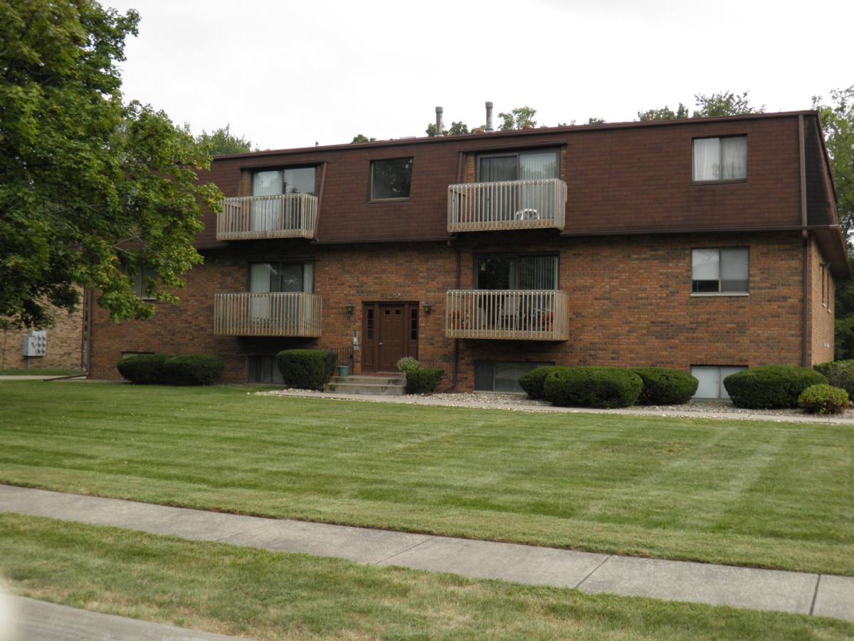 Apartment for rent at 5122 25th Ave Court, Moline, IL 61265