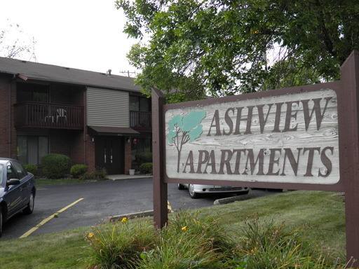 Apartment for rent at 2407 34th St, Moline, IL 61265