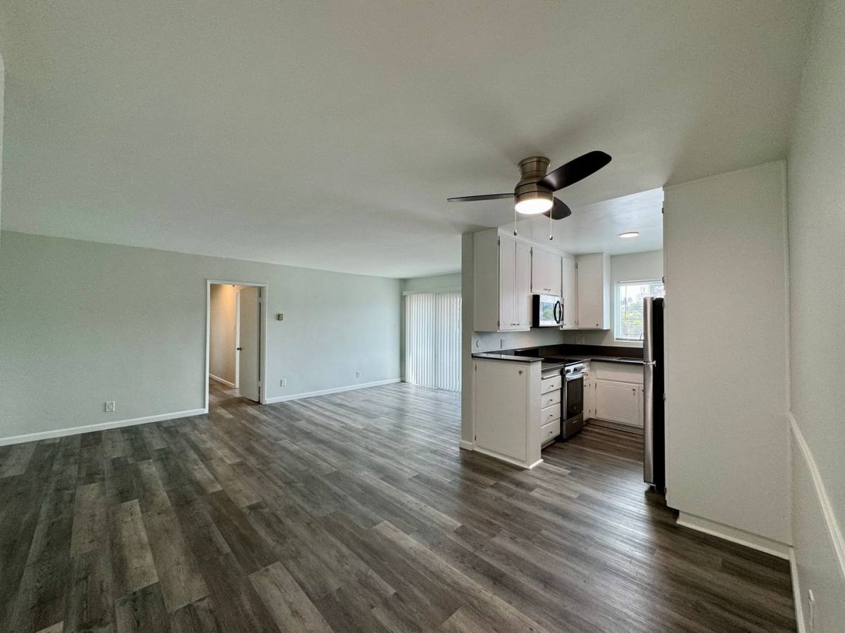 Apartment for rent at 1861 N Van Ness Ave, Los Angeles, CA 90028