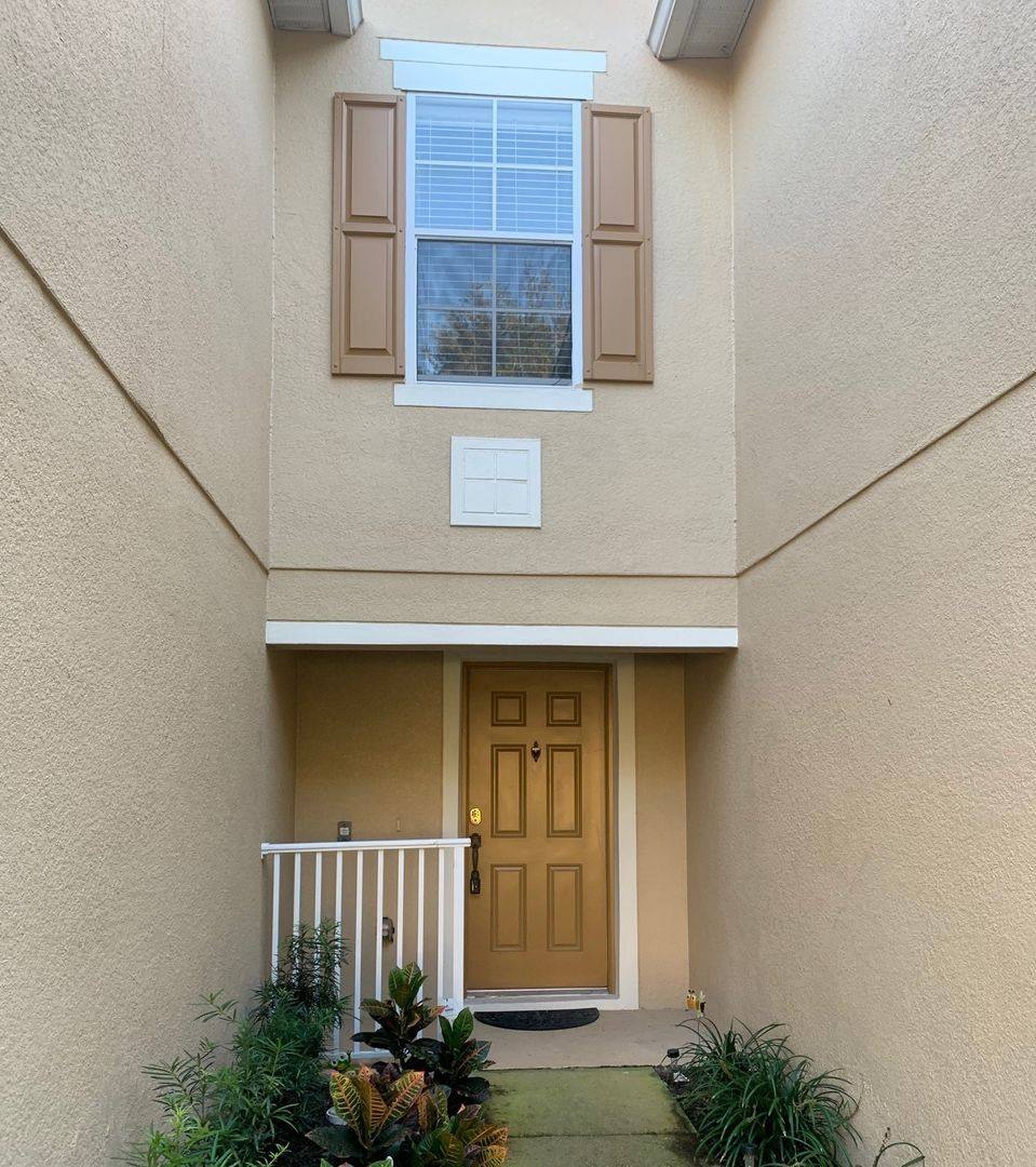 Townhouse for rent at 180 Sterling Springs Lane, Altamonte Springs, FL 32714