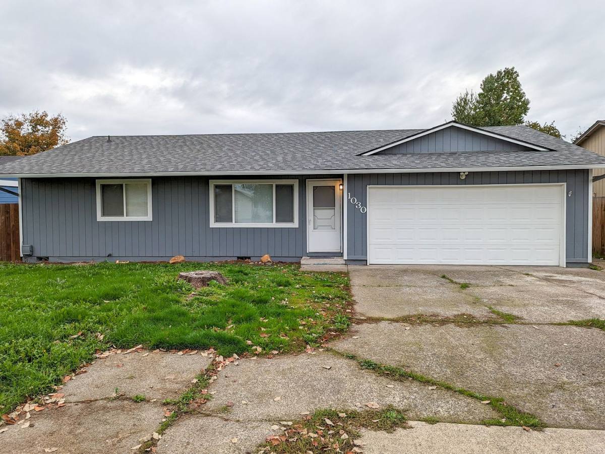 House for rent at 1030 45th Ave NE, Salem, OR 97301